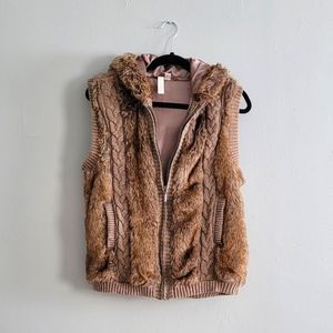 Green Tea Faux Fur/Knit Vest